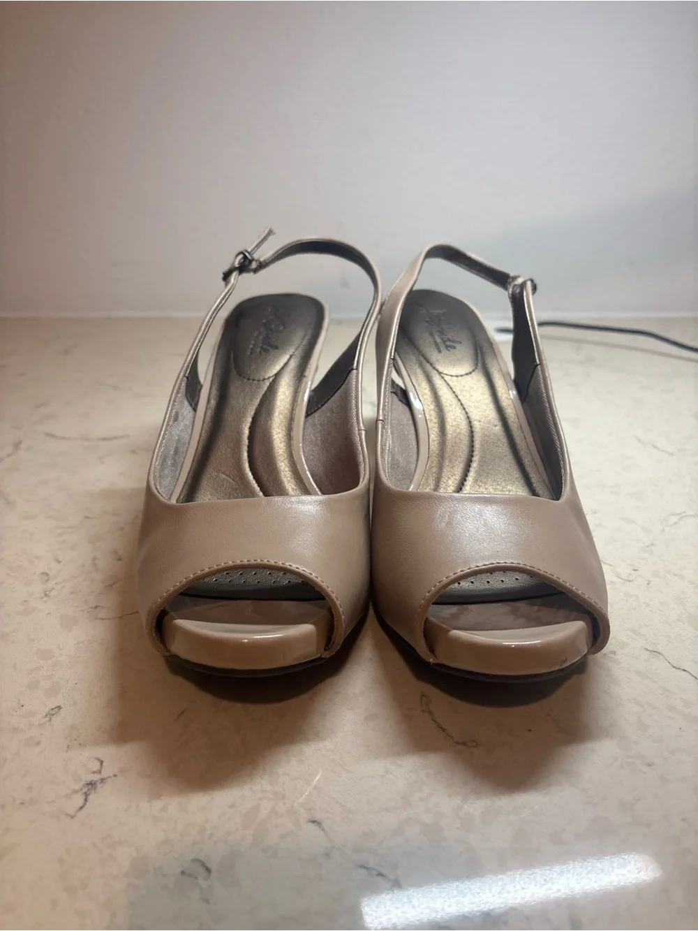 Life Stride |  Slingback Peep-Toe Heels | Size 10 - Picture 2 of 7